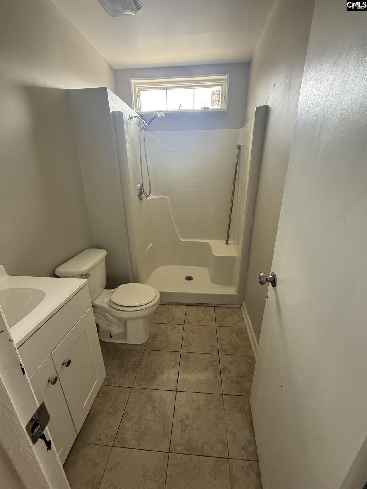 557 Shirway Road  Photo 13