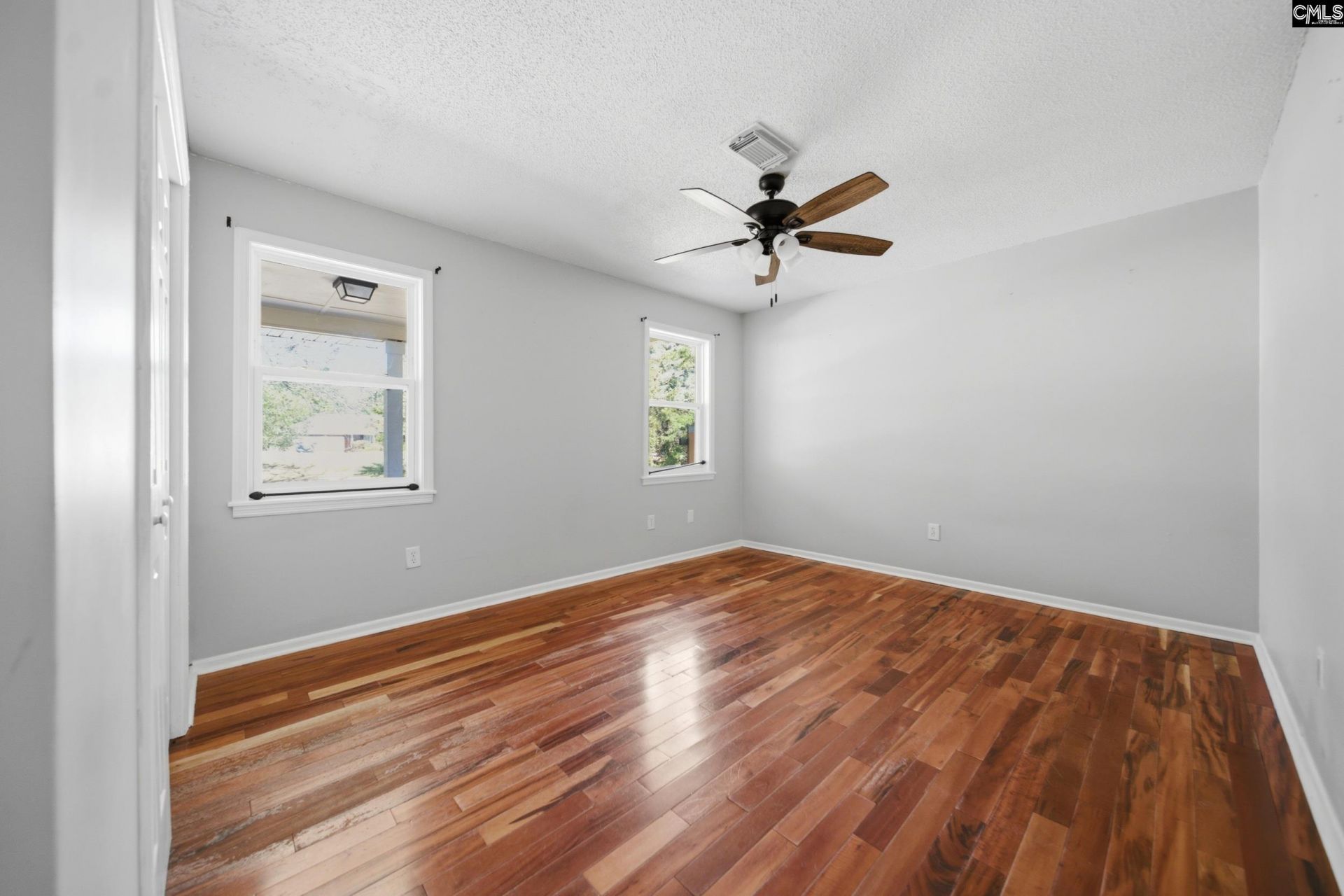 557 Shirway Road Photo 15