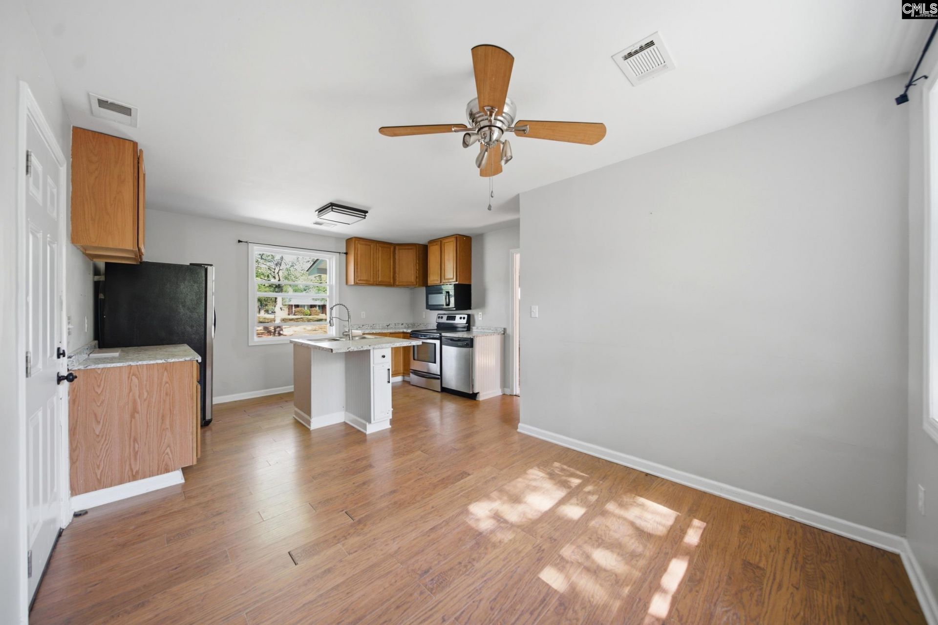 557 Shirway Road Photo 19