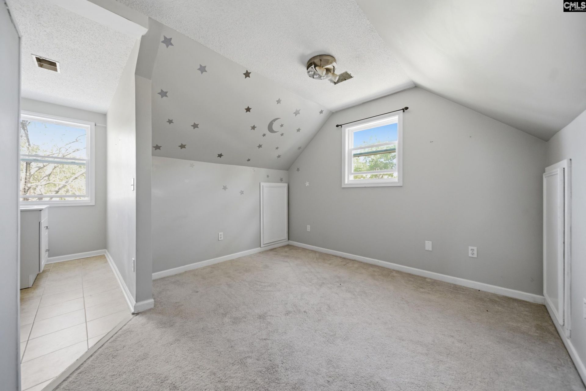 557 Shirway Road Photo 24