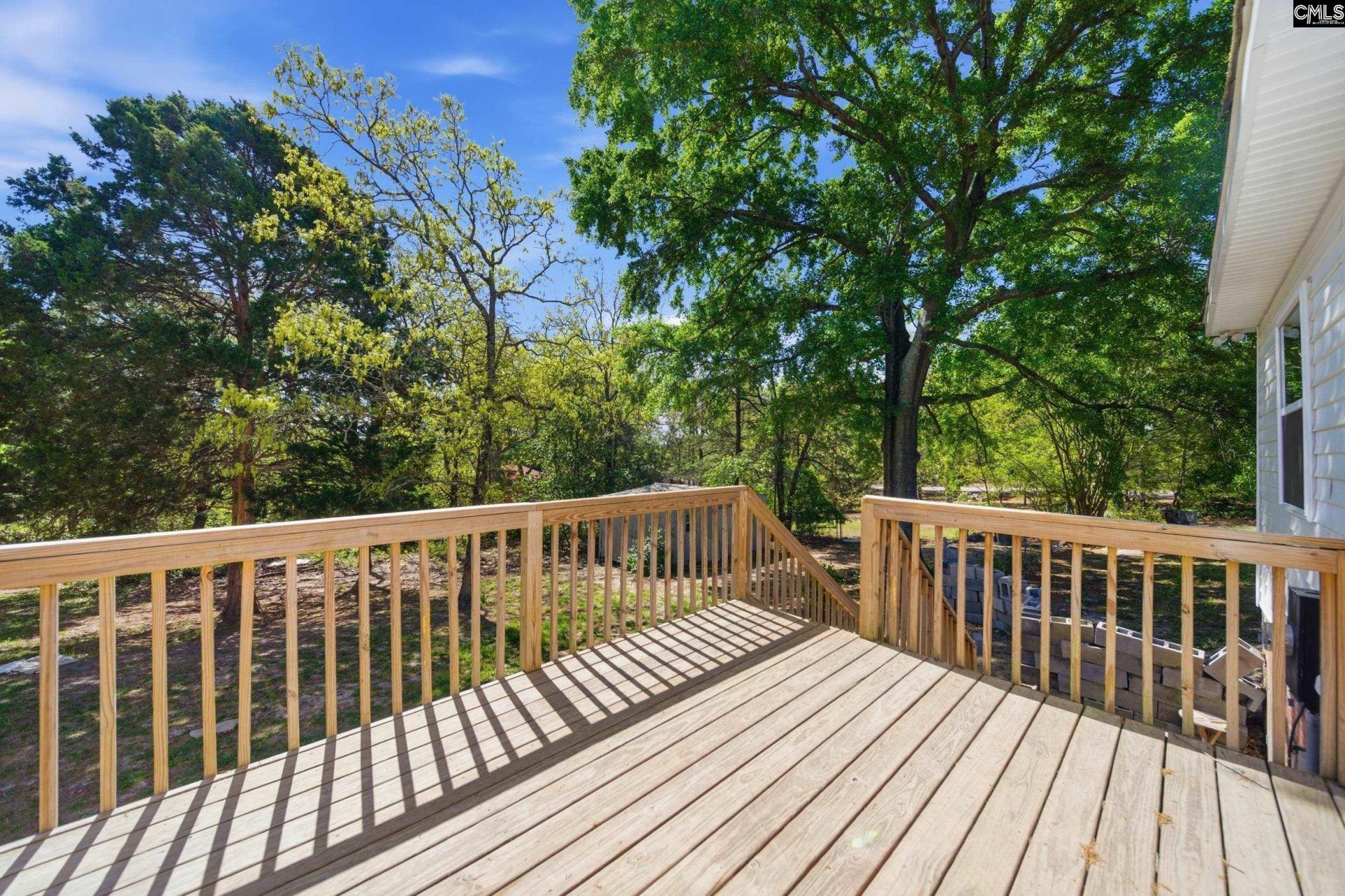 557 Shirway Road Photo 8