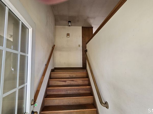 121 Hoskins, Simsbury, CT 06070