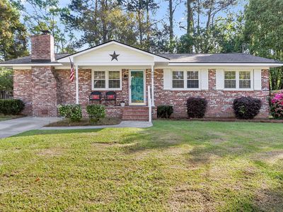 404 Forest Circle, Summerville, SC 29483