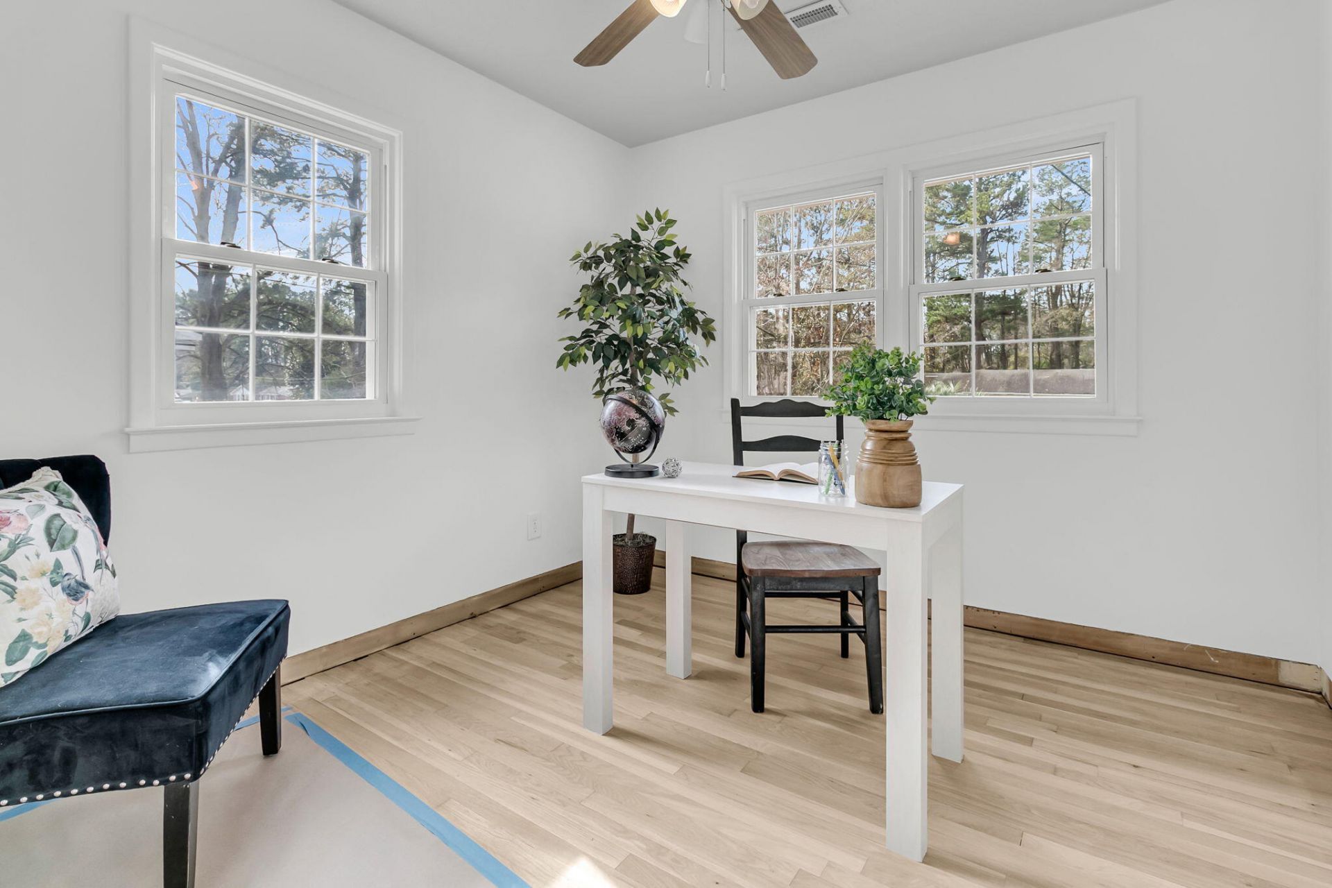 404 Forest Circle Photo 22