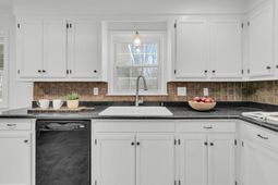 404 Forest Circle photo 4