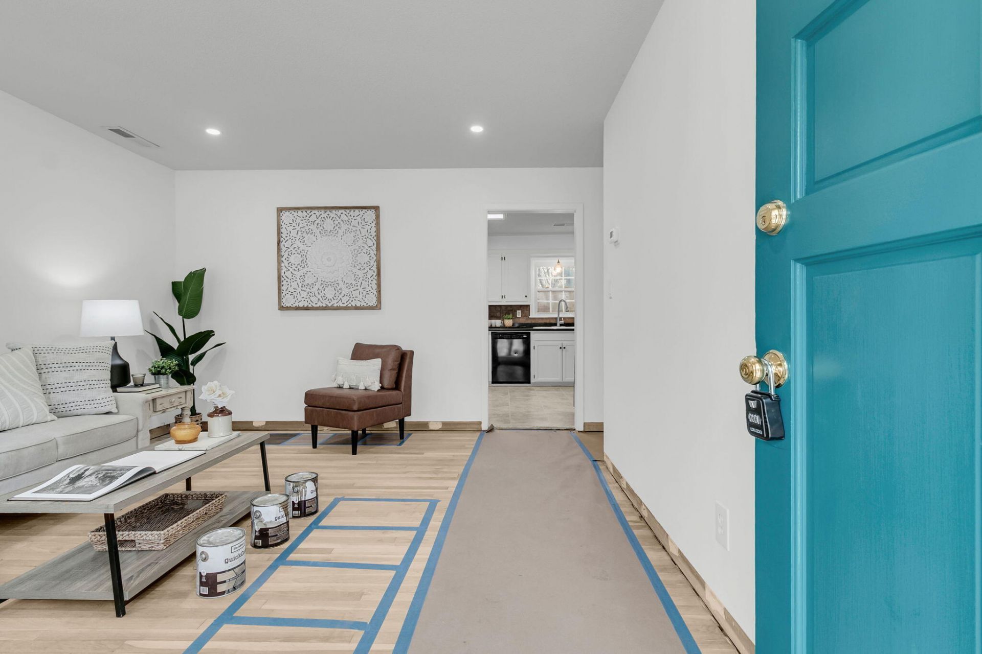 404 Forest Circle Photo 6