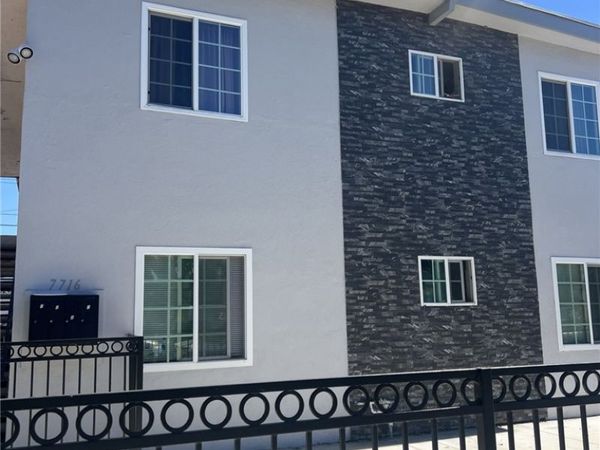 7716 Walker, Unit C, Cudahy, CA 90201