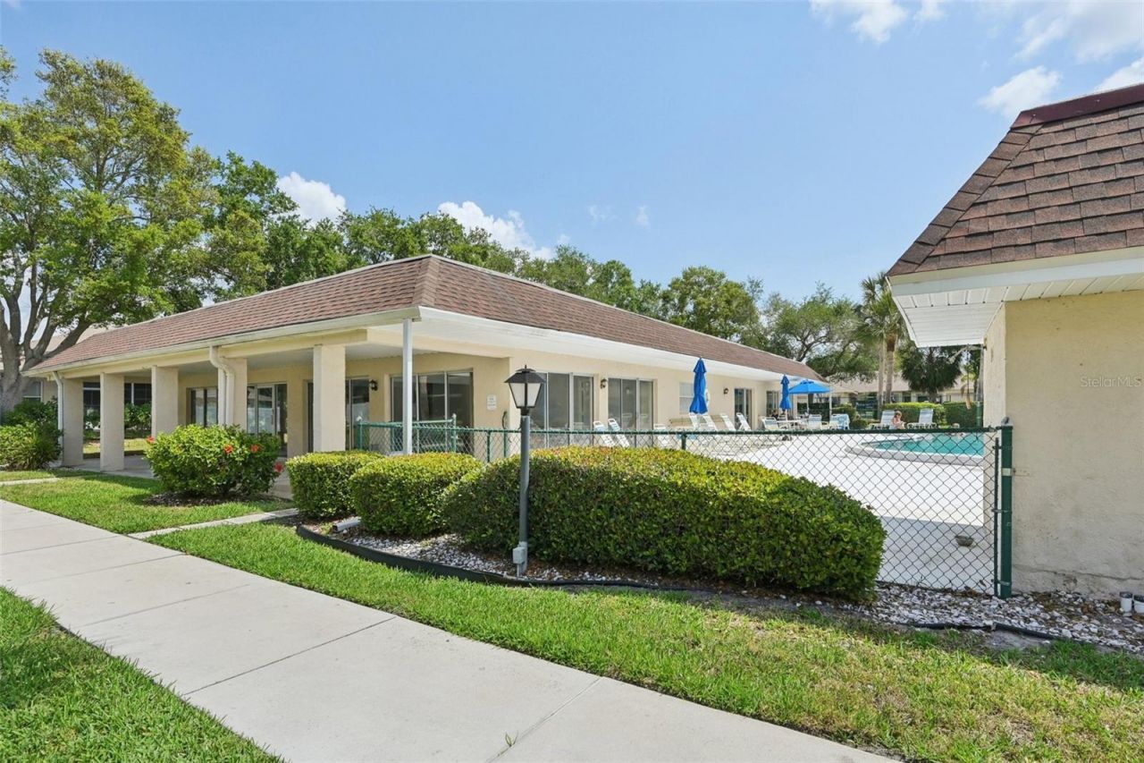 2727 75th Street W, Unit 7A14, Bradenton, FL 34209 Photo