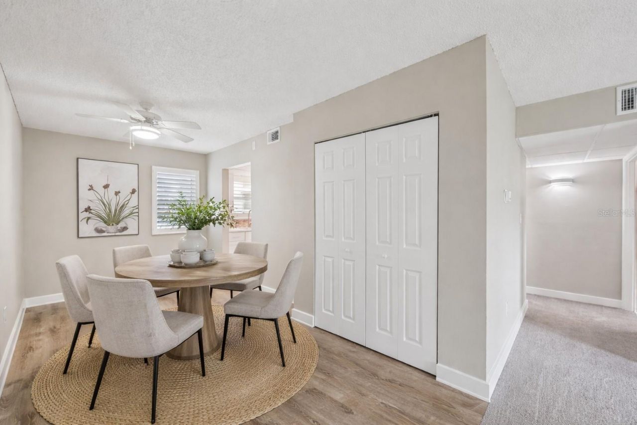 2727 75th Street W, Unit 7A14, Bradenton, FL 34209 Photo