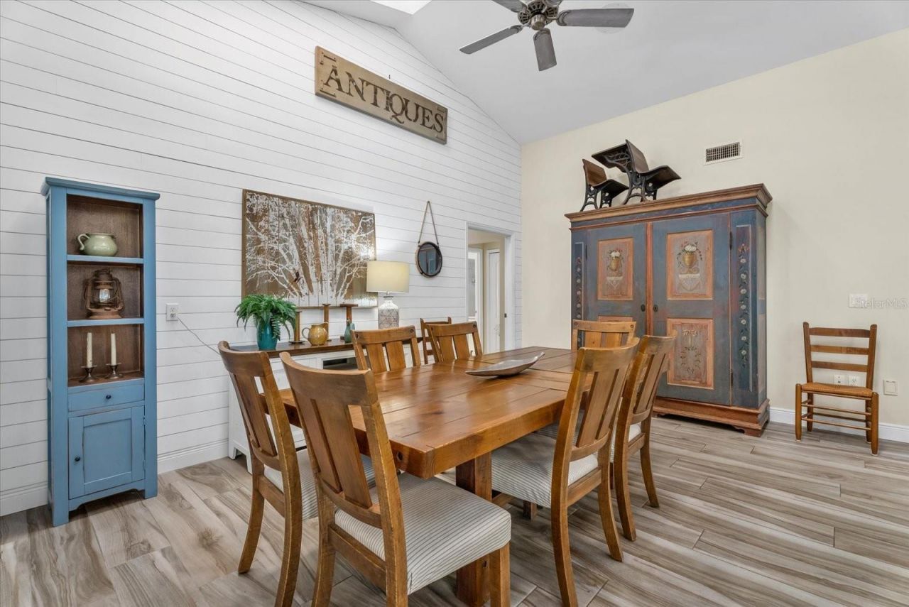 550 Silk Oak Drive , Venice, FL 34293 Photo