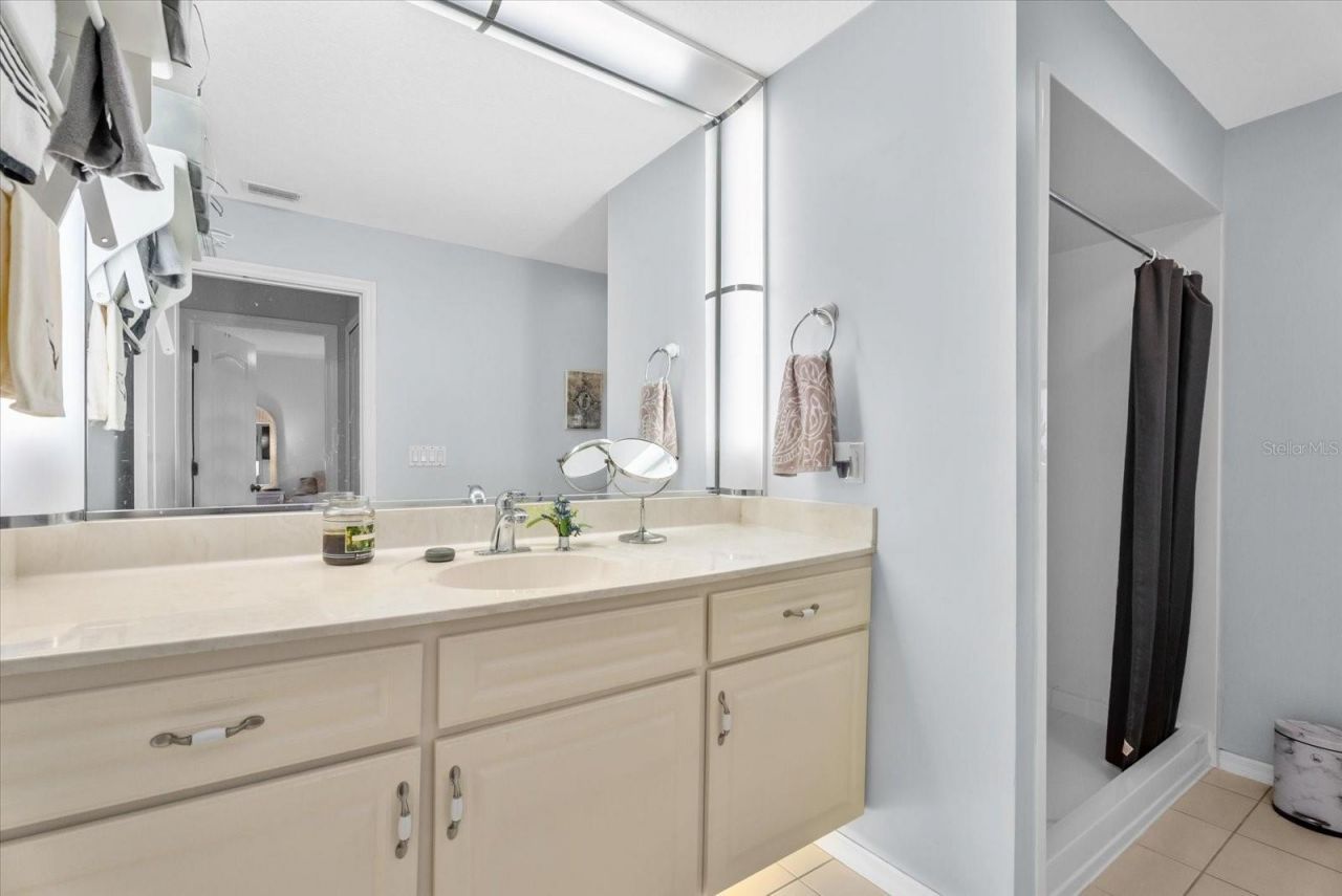 550 Silk Oak Drive , Venice, FL 34293 Photo