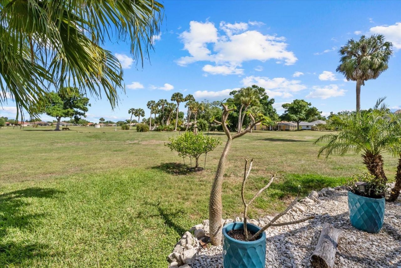 550 Silk Oak Drive , Venice, FL 34293 Photo