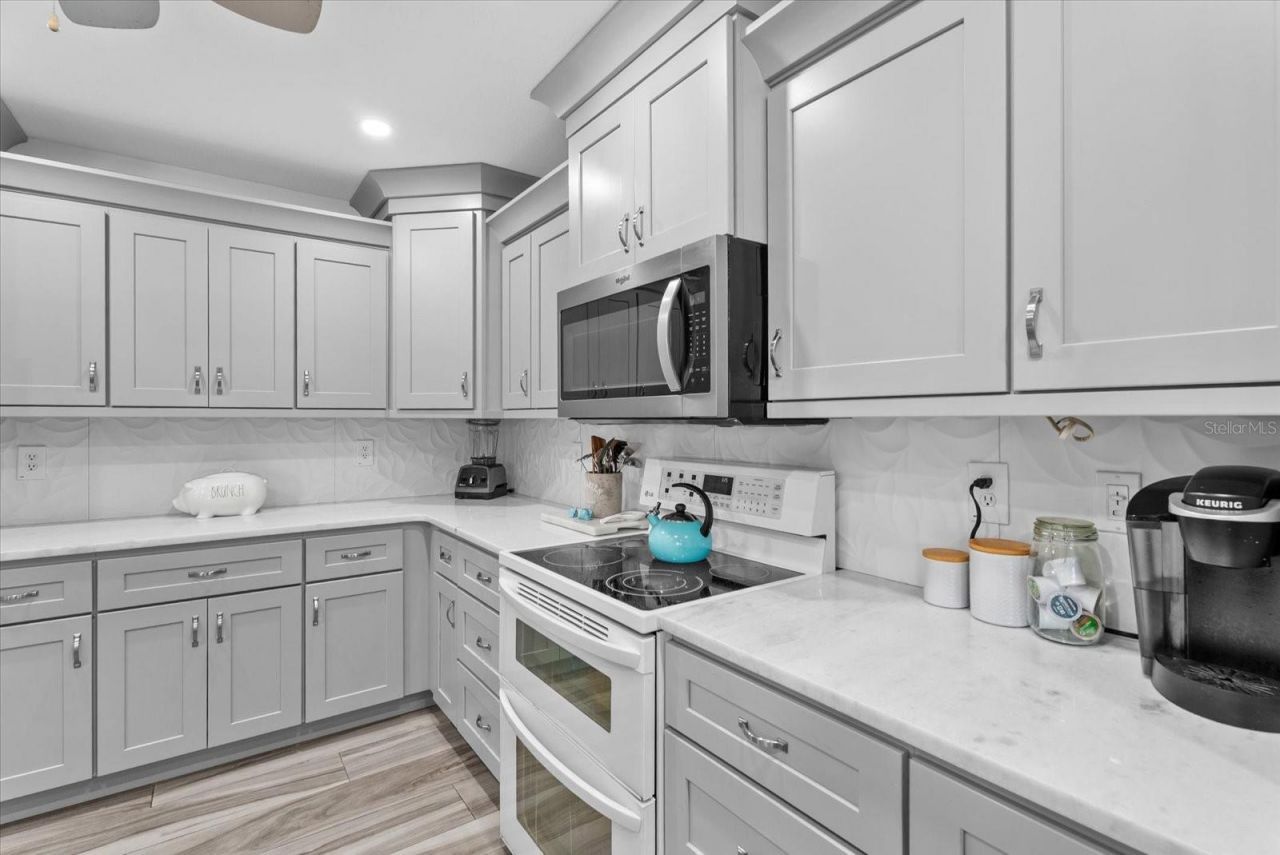 550 Silk Oak Drive , Venice, FL 34293 Photo