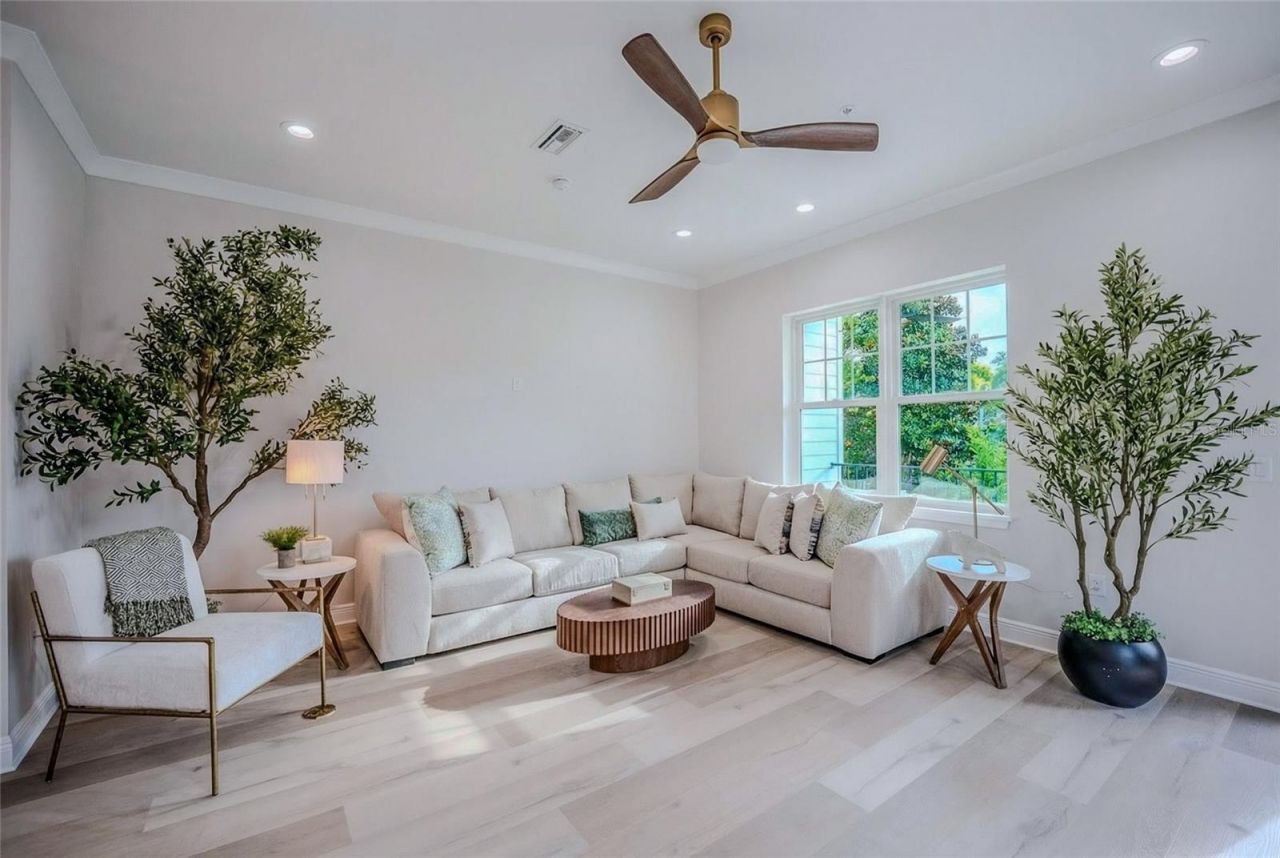 129 SE Watula Avenue , Ocala, FL 34471 Photo