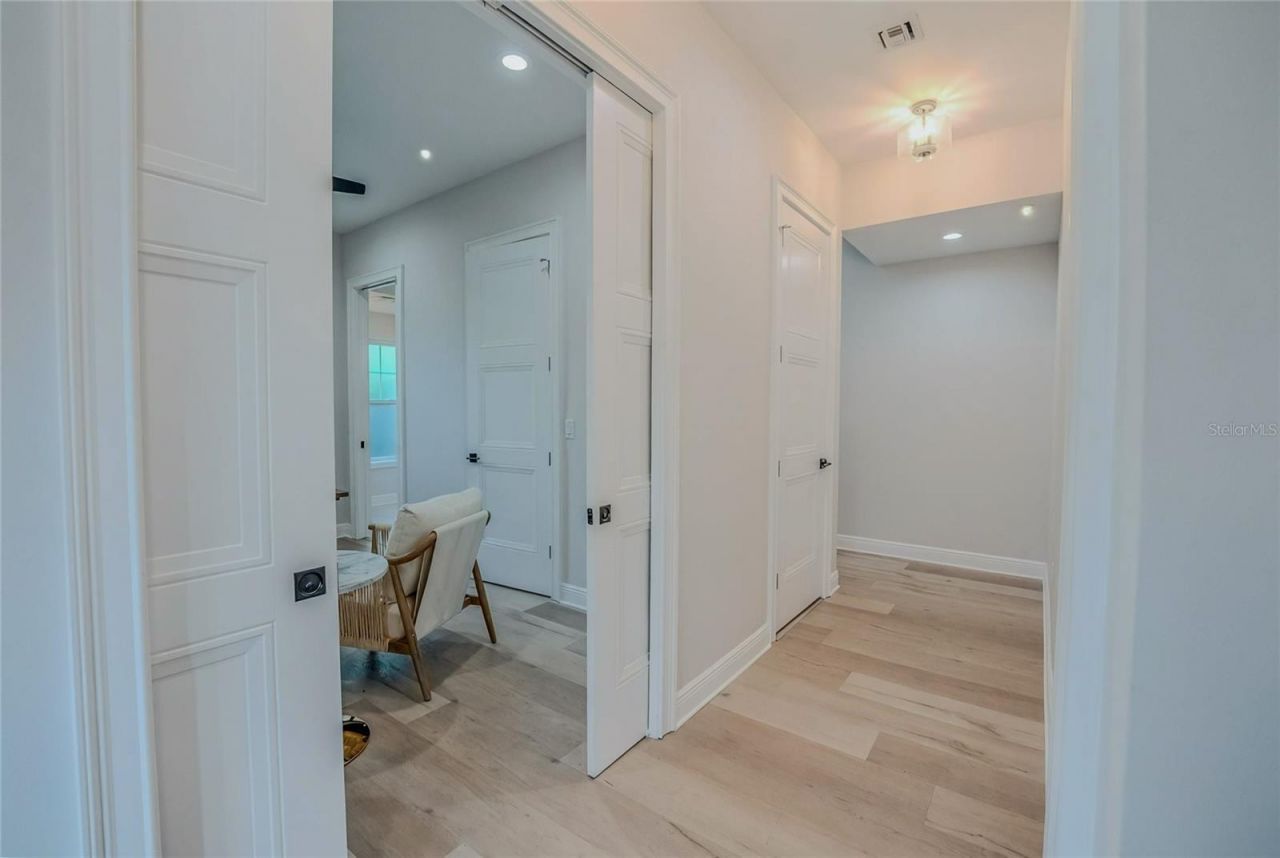 129 SE Watula Avenue , Ocala, FL 34471 Photo