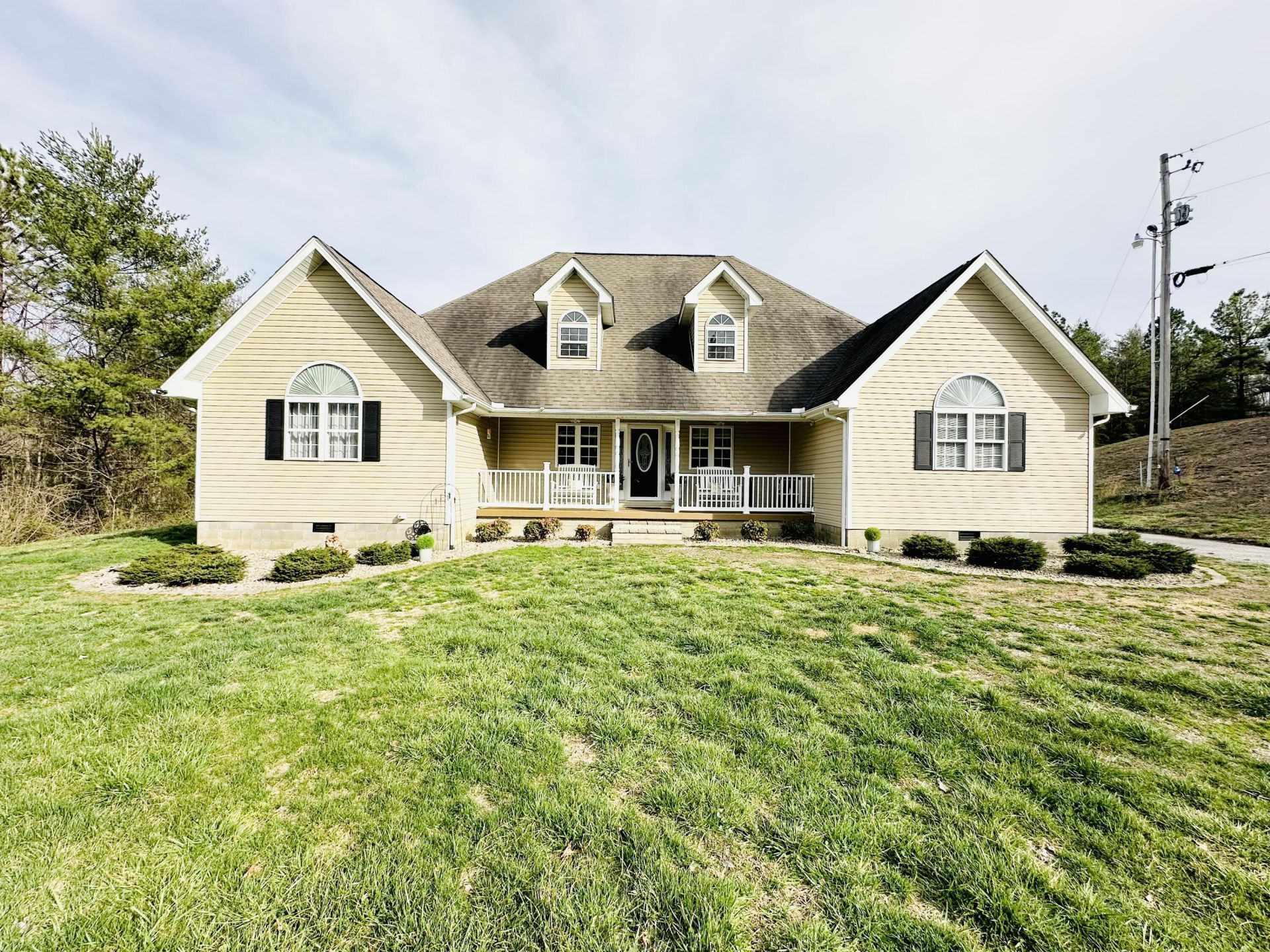 174 Collins Gibson Road, Manchester, KY 40962