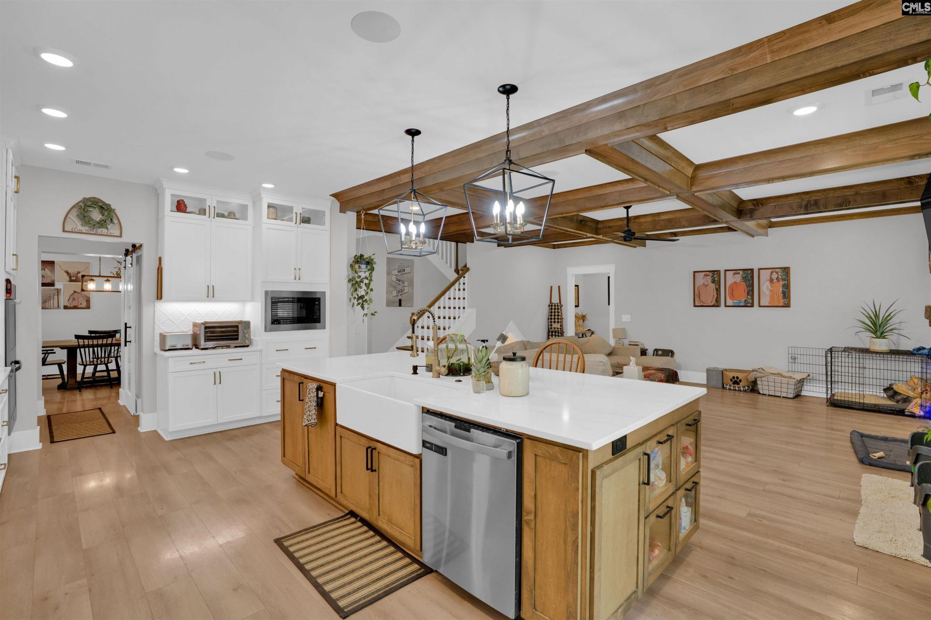 437 Amicks Ferry Road  Photo 9