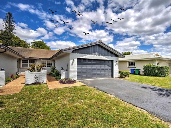 3057 NW 103rd Lane, Coral Springs, FL 33065