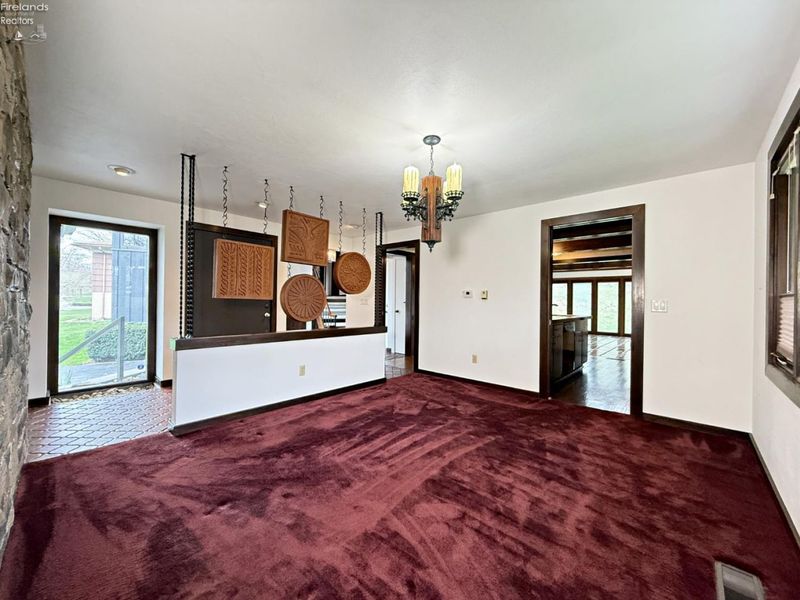 35 S Willow Court, Tiffin, OH 44883 Photo 8