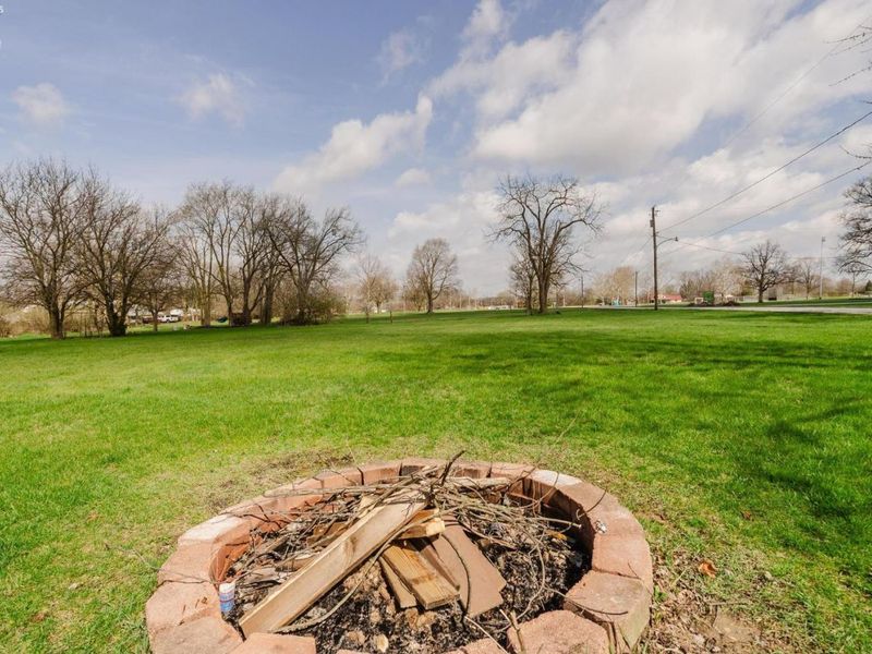 332 Krotzer, Luckey, OH 43443 Photo 35