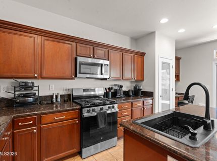 70 Riverside Drive, Dayton, NV 89403 Photo