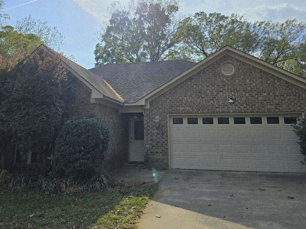 599 N Holly St , Beebe, AR 72012