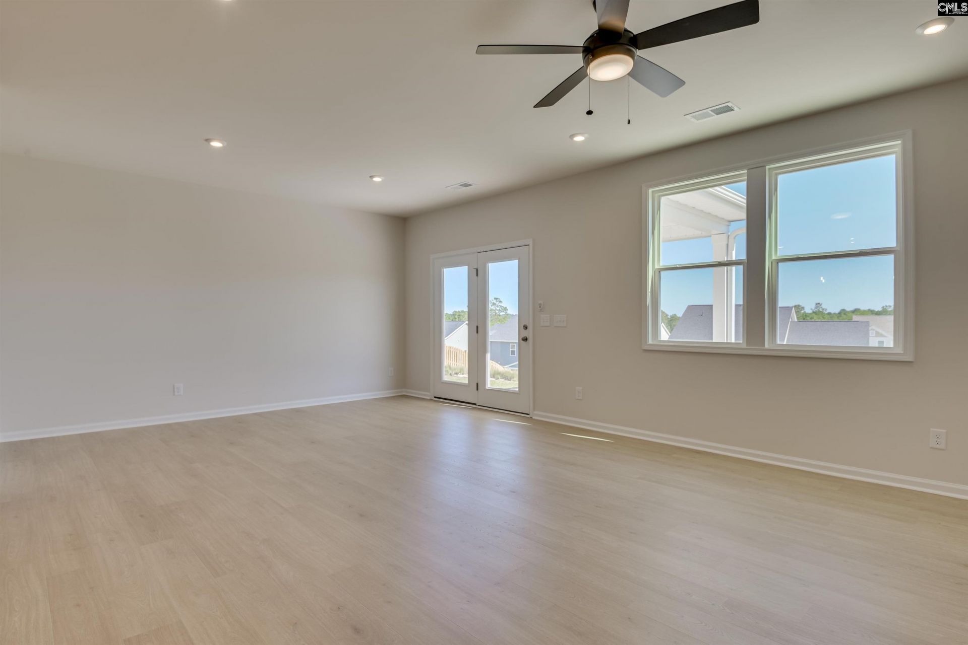 1922 Pink Orchard Court  Photo 5