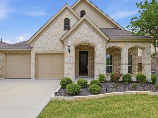 19816 Rhiannon LN, Pflugerville, TX 78660