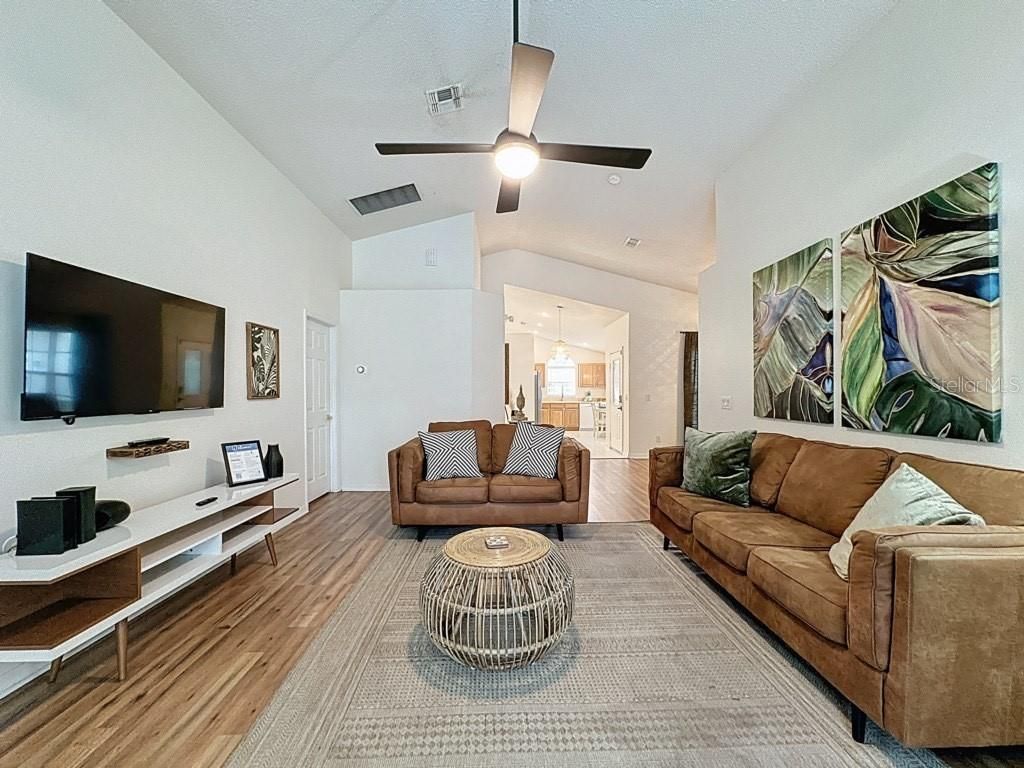 2615 Summer Creek Drive , Kissimmee, FL 34747 Photo