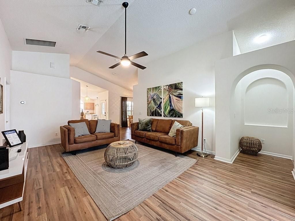 2615 Summer Creek Drive , Kissimmee, FL 34747 Photo