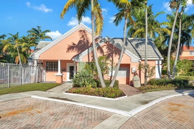 1365 Crystal Way , Unit F, Delray Beach, FL 33444 Photo