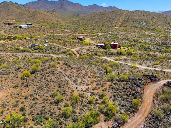 3500 W Jenny Lin Rd Road, Unit -, New River, AZ 85087