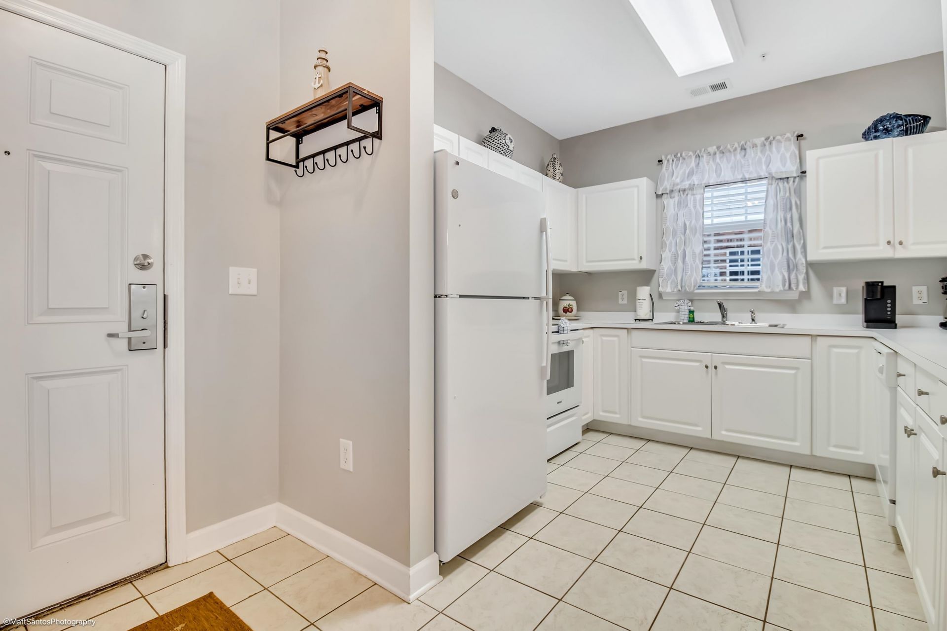 5801 Oyster Catcher Dr. Photo 16