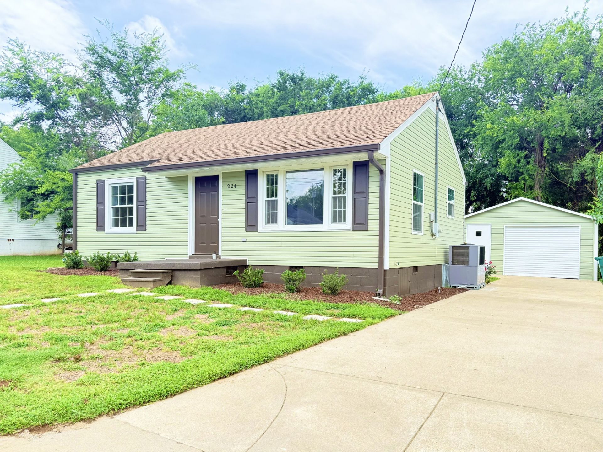 224 Hardison Ave, Lewisburg, TN 37091 Main Photo