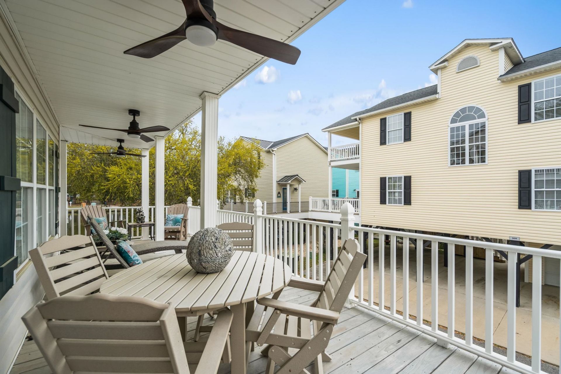 6001 - 305 S Kings Hwy. Photo 19