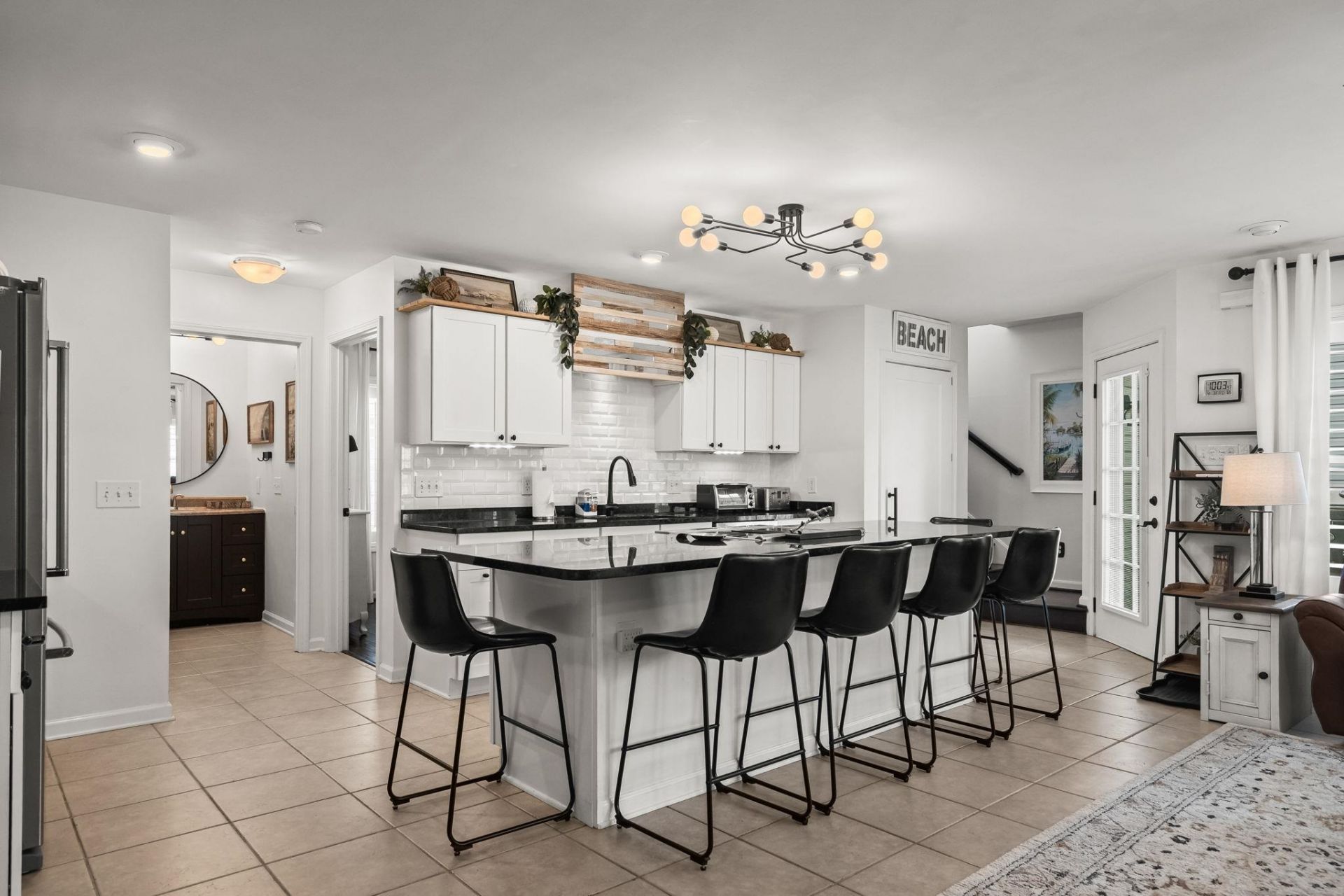 6001 - 305 S Kings Hwy. Photo 29