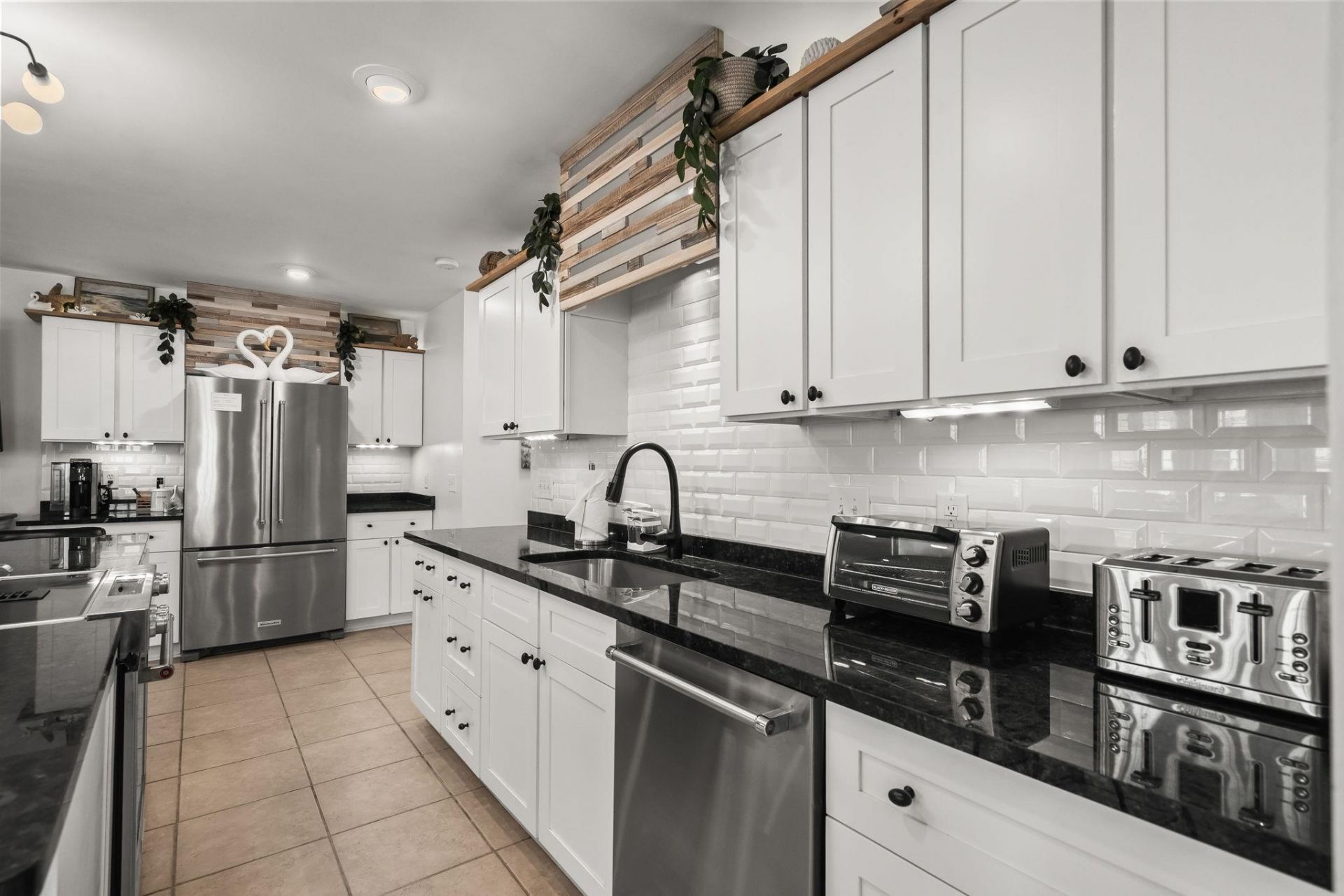 6001 - 305 S Kings Hwy. Photo 32