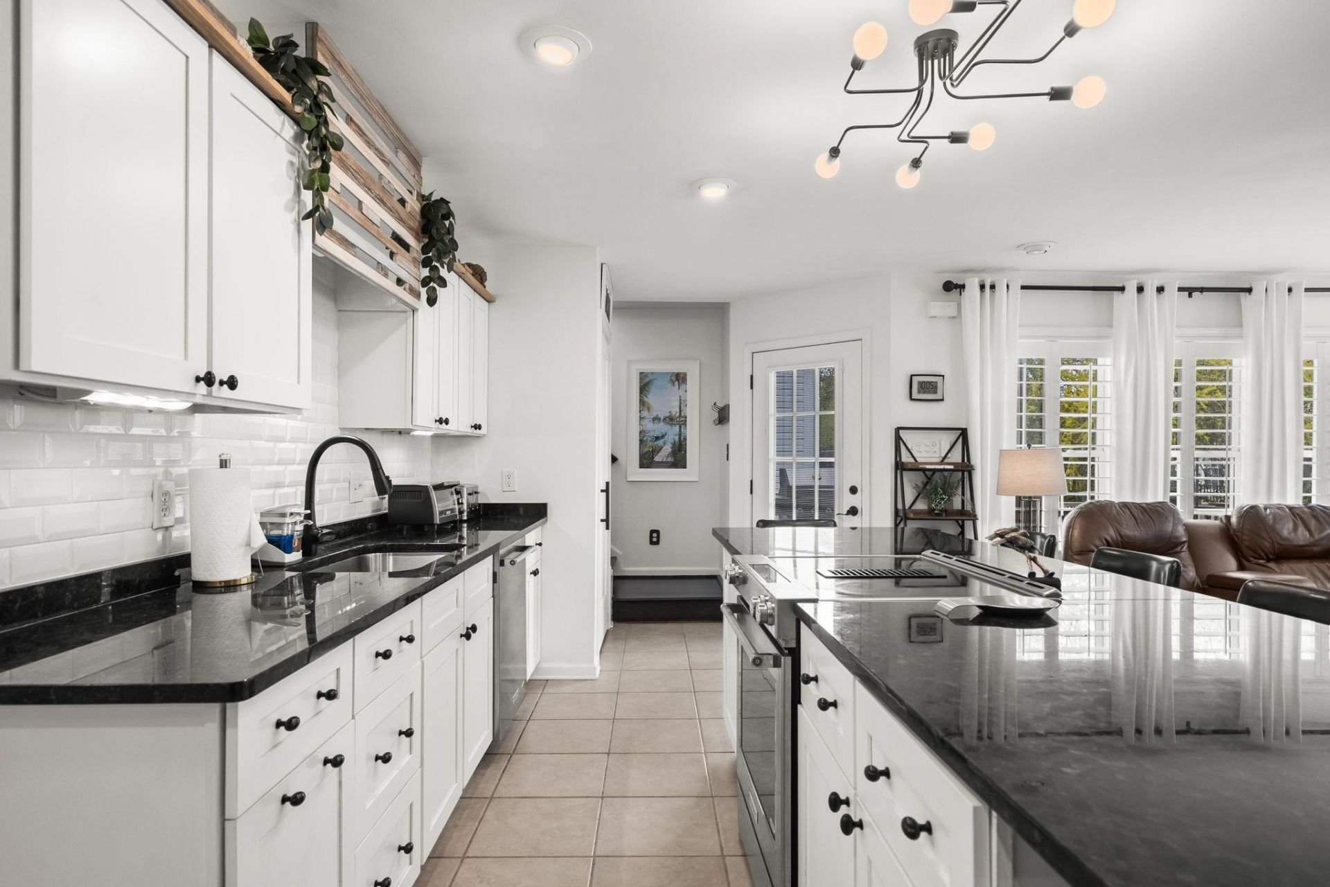 6001 - 305 S Kings Hwy. Photo 34