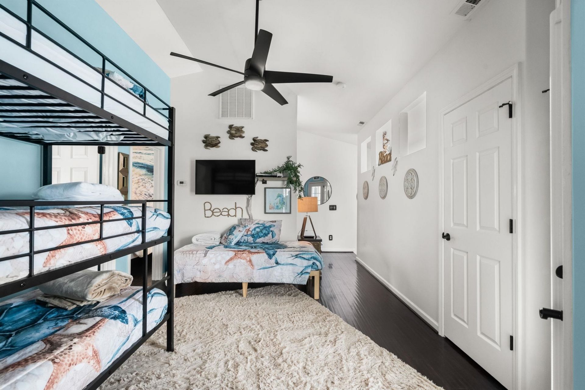 6001 - 305 S Kings Hwy. Photo 42