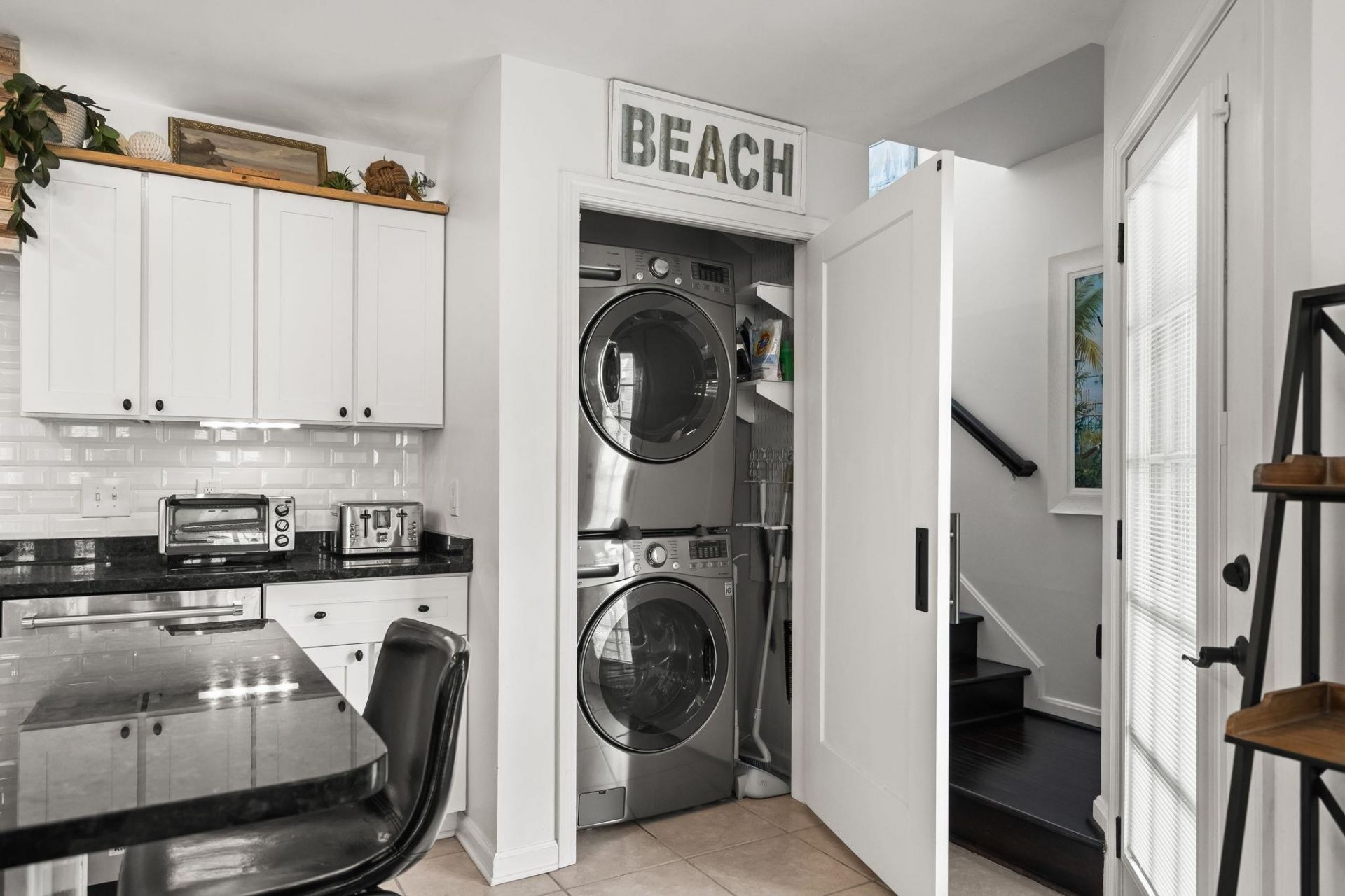 6001 - 305 S Kings Hwy. Photo 52