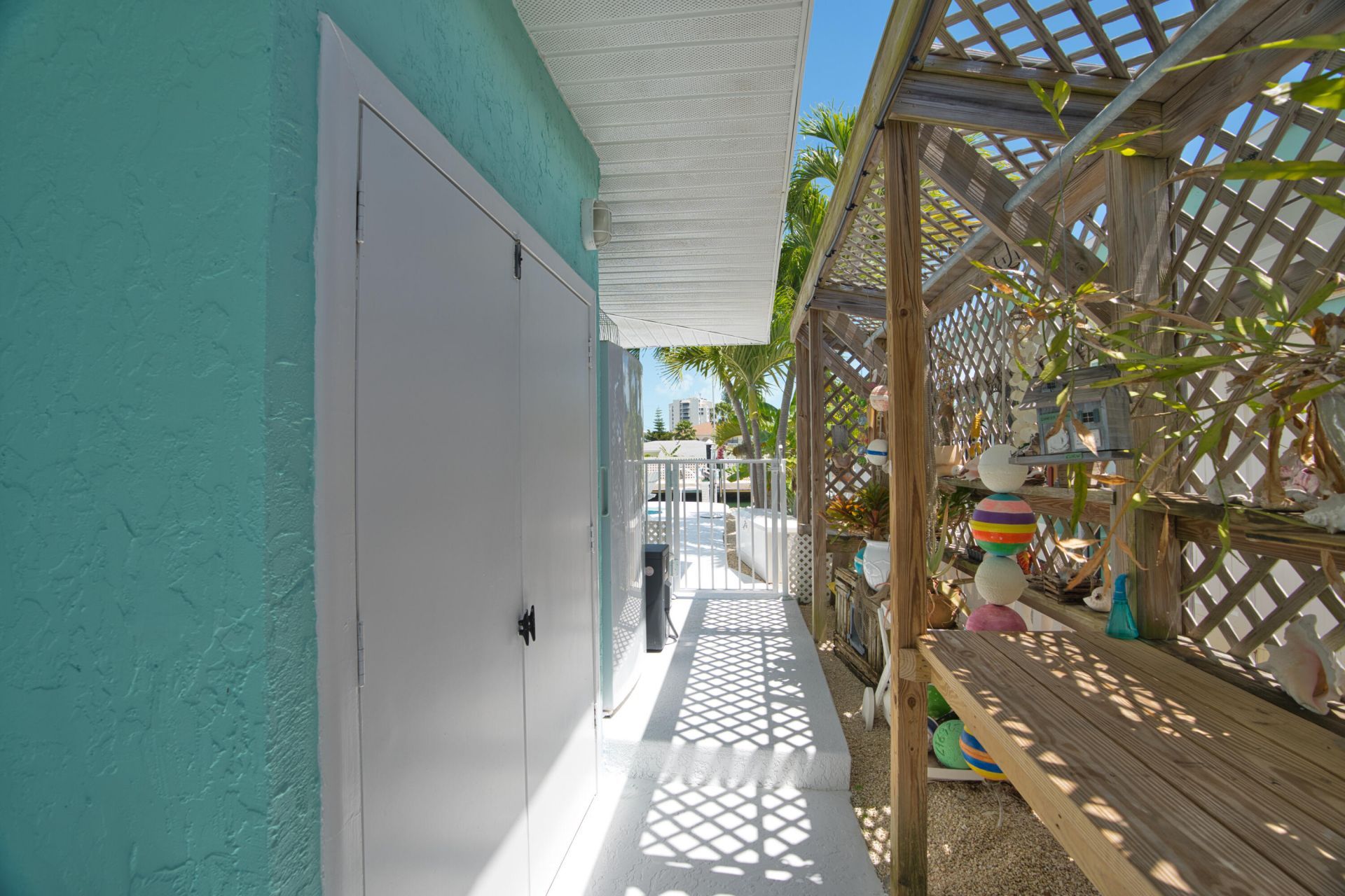 330-340 4th Street, Key Colony, FL 33051 Photo