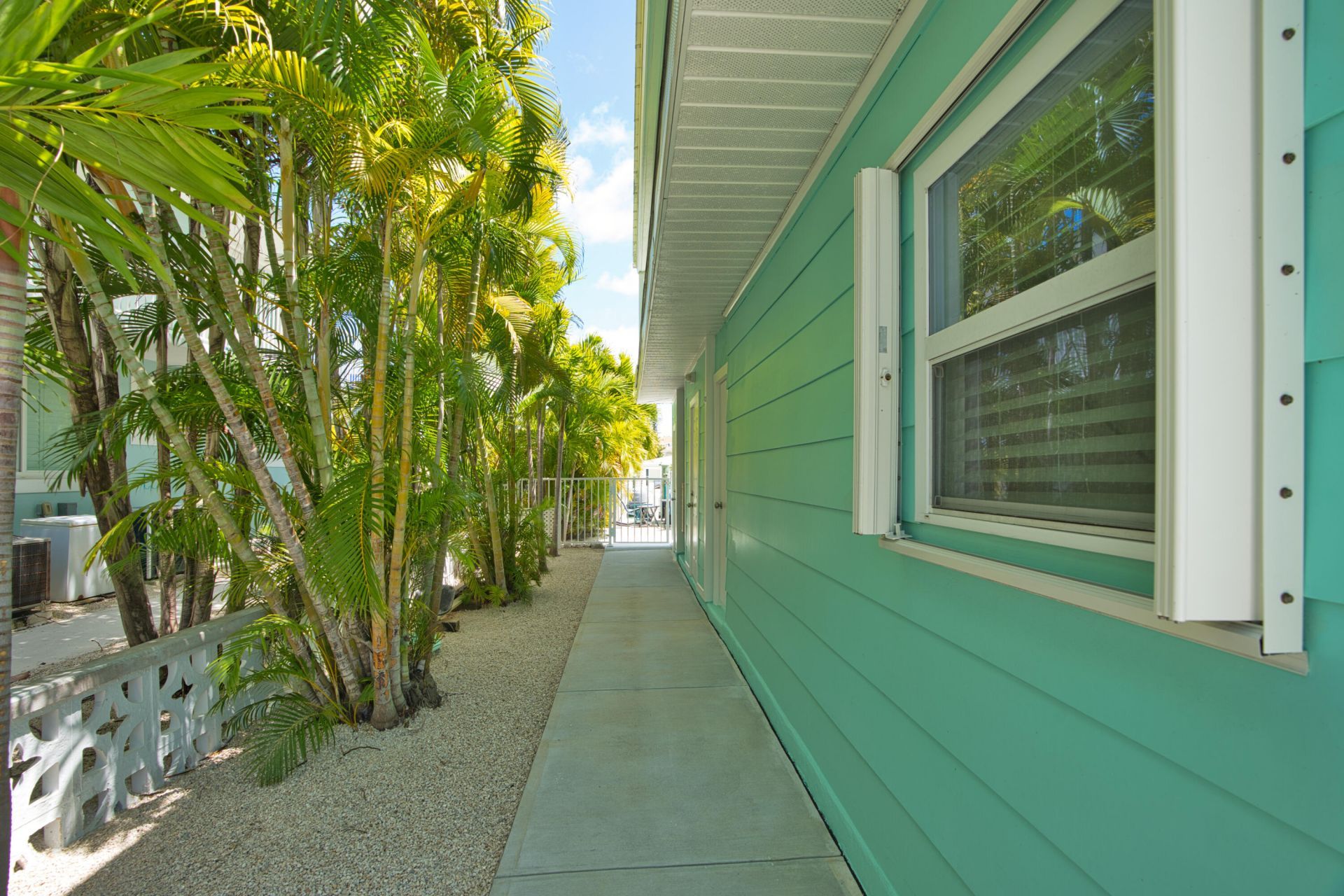 330-340 4th Street, Key Colony, FL 33051 Photo