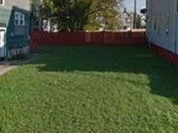 436 Woodlawn Avenue, Buffalo, NY 14208