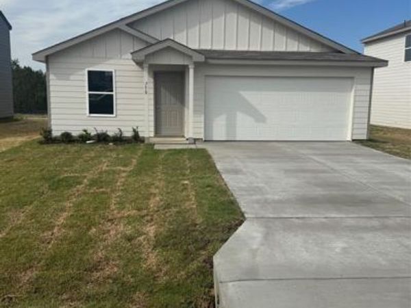 350 Azalea Trail, Granbury, TX 76048