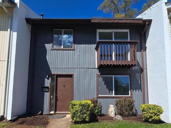 126 RICHLAND CIRCLE, STERLING, VA 20164