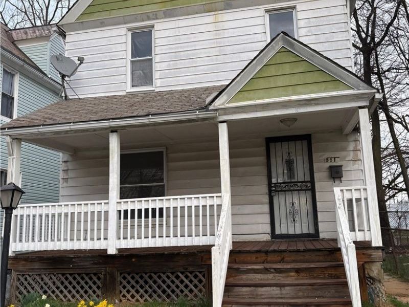 581 E 114th Street, Cleveland, OH 44108 Photo 1