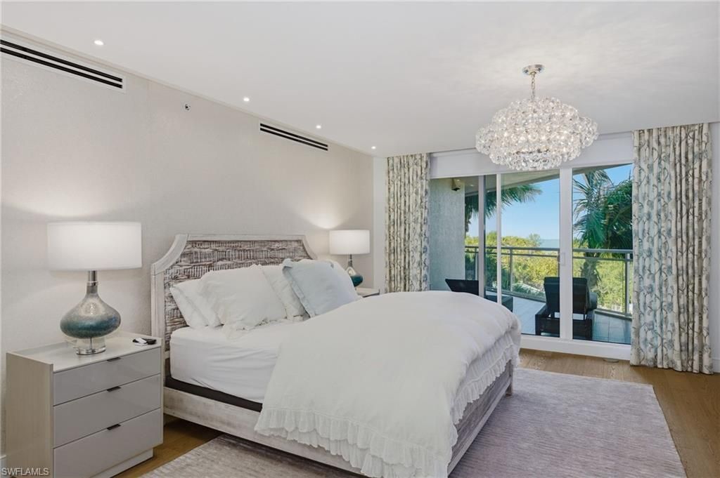 11125 Gulf Shore Dr, Unit 308, Naples, FL 34108 Photo