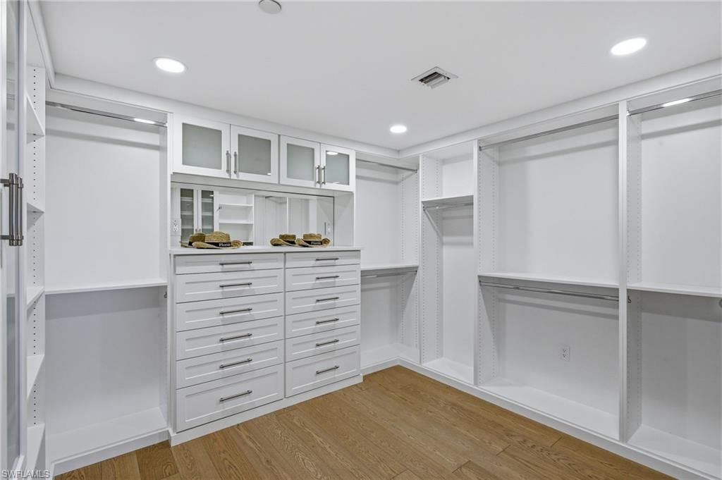11125 Gulf Shore Dr, Unit 308, Naples, FL 34108 Photo