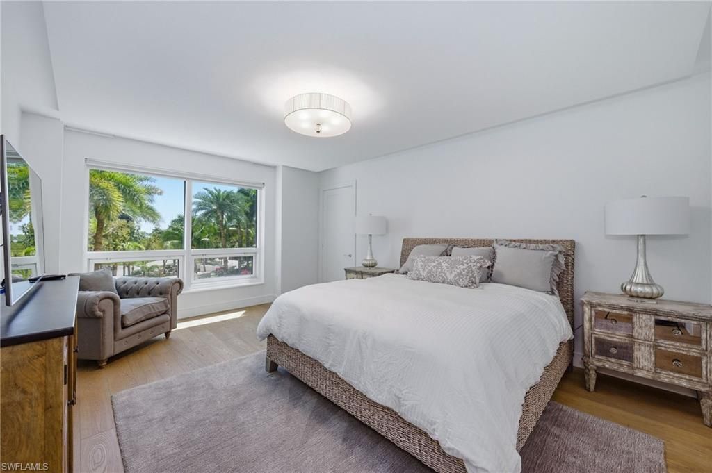 11125 Gulf Shore Dr, Unit 308, Naples, FL 34108 Photo