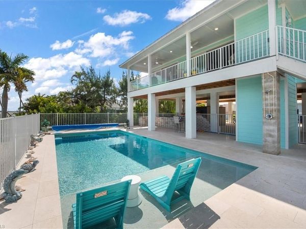 5545 Avenida Pescadora , FORT MYERS BEACH, FL 33931